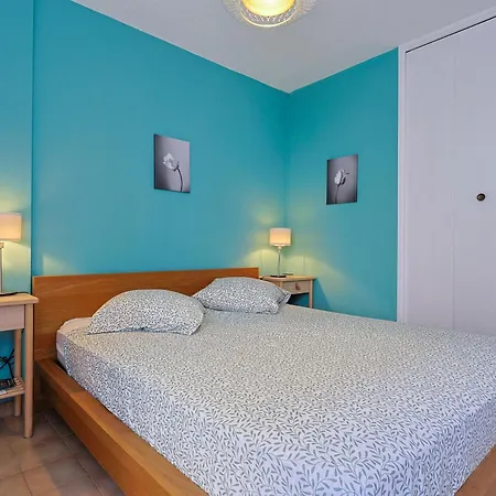 Apartment Joli Proche De La Le Pradet