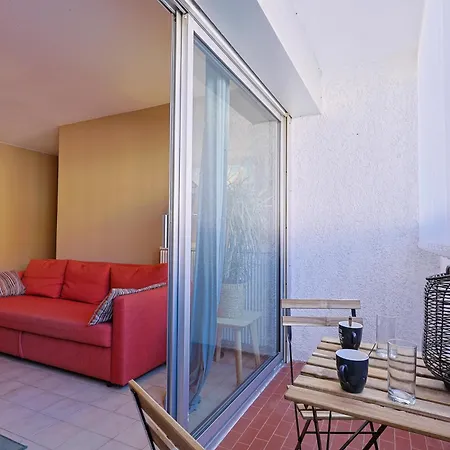 Apartment Joli Proche De La